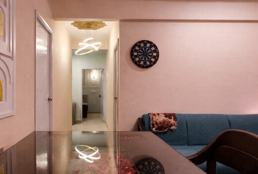 Exclusive 2BHK in Luxe Tower