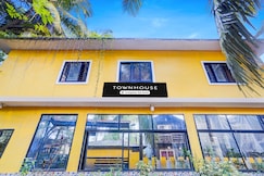 Townhouse Morjim, Goa