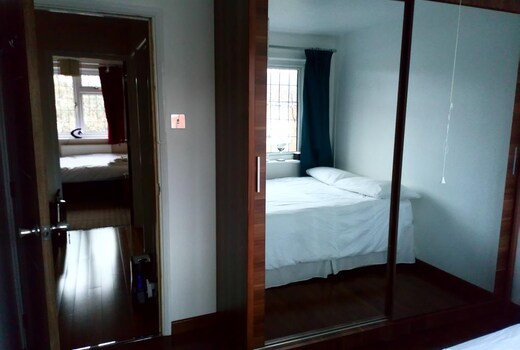 Bianca's House Hotel Heathrow Airport, Heathrow