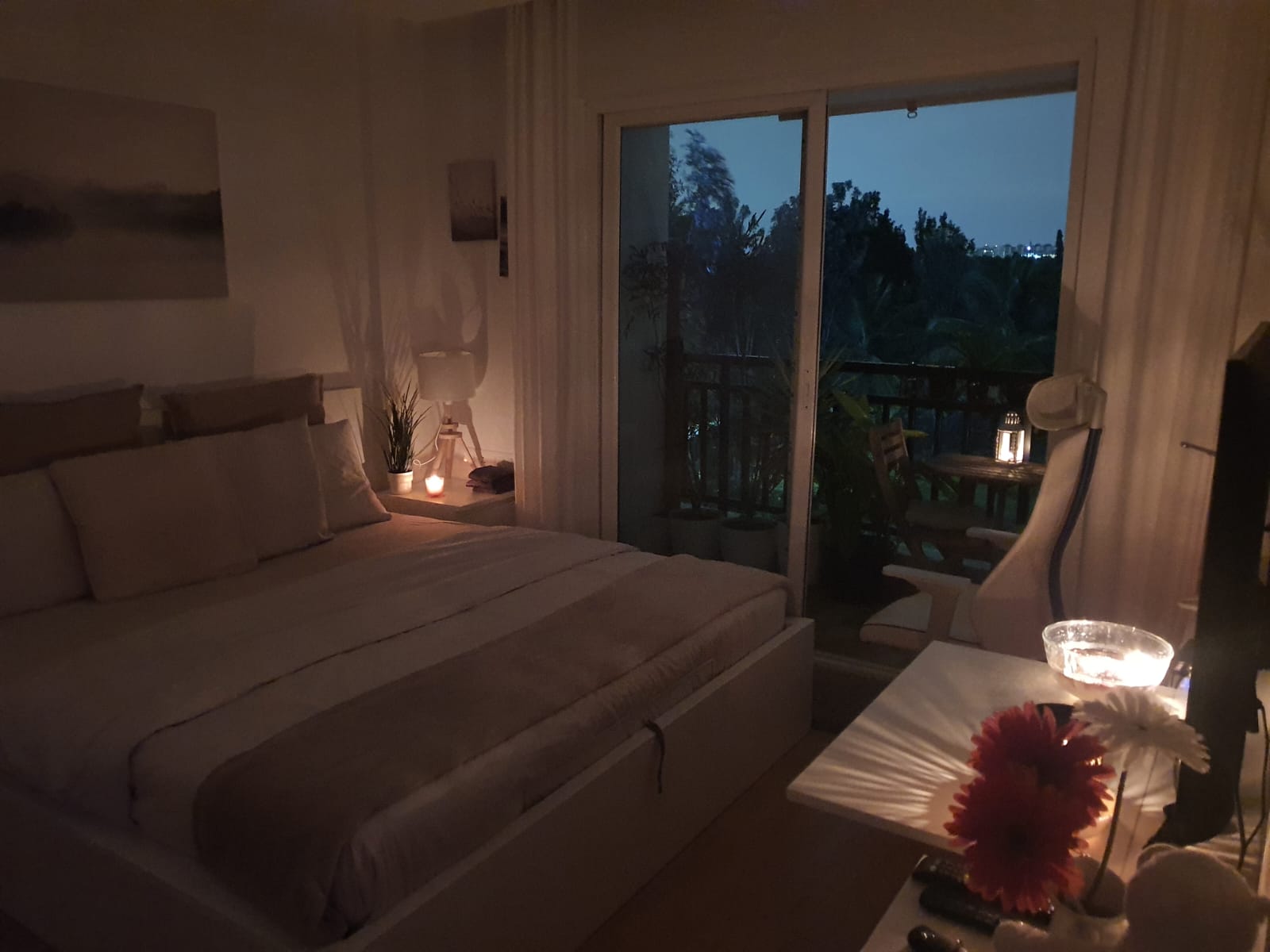 Serene Homestay - Tap to explore photos
