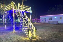 The Trenzy Farms, Gurgaon