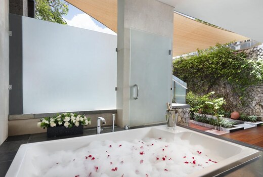 Anantara Uluwatu Bali Resort Bali Price Address Reviews
