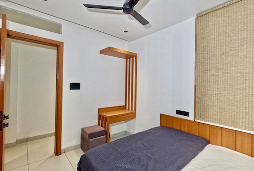 Vijay Nagar Elite Central 2BHK Luxe Living 001