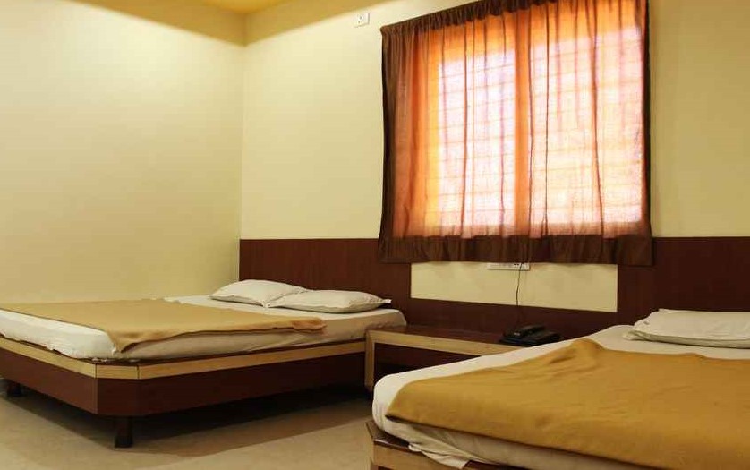 Hotel Sai Aditya 3