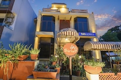 FabHotel Siris 18 - Aravali Biodiversity Park, Gurgaon