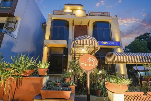 FabHotel Siris 18 - Aravali Biodiversity Park