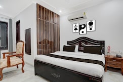 Townhouse Sector 46 Huda Market, Gurgaon