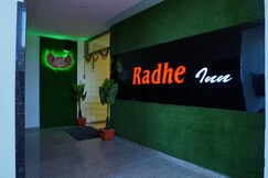 Hotel Radhe Inn, Wani