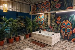 Roots by Basyera 1RK Jacuzzi Penthouse Airport, Jaipur