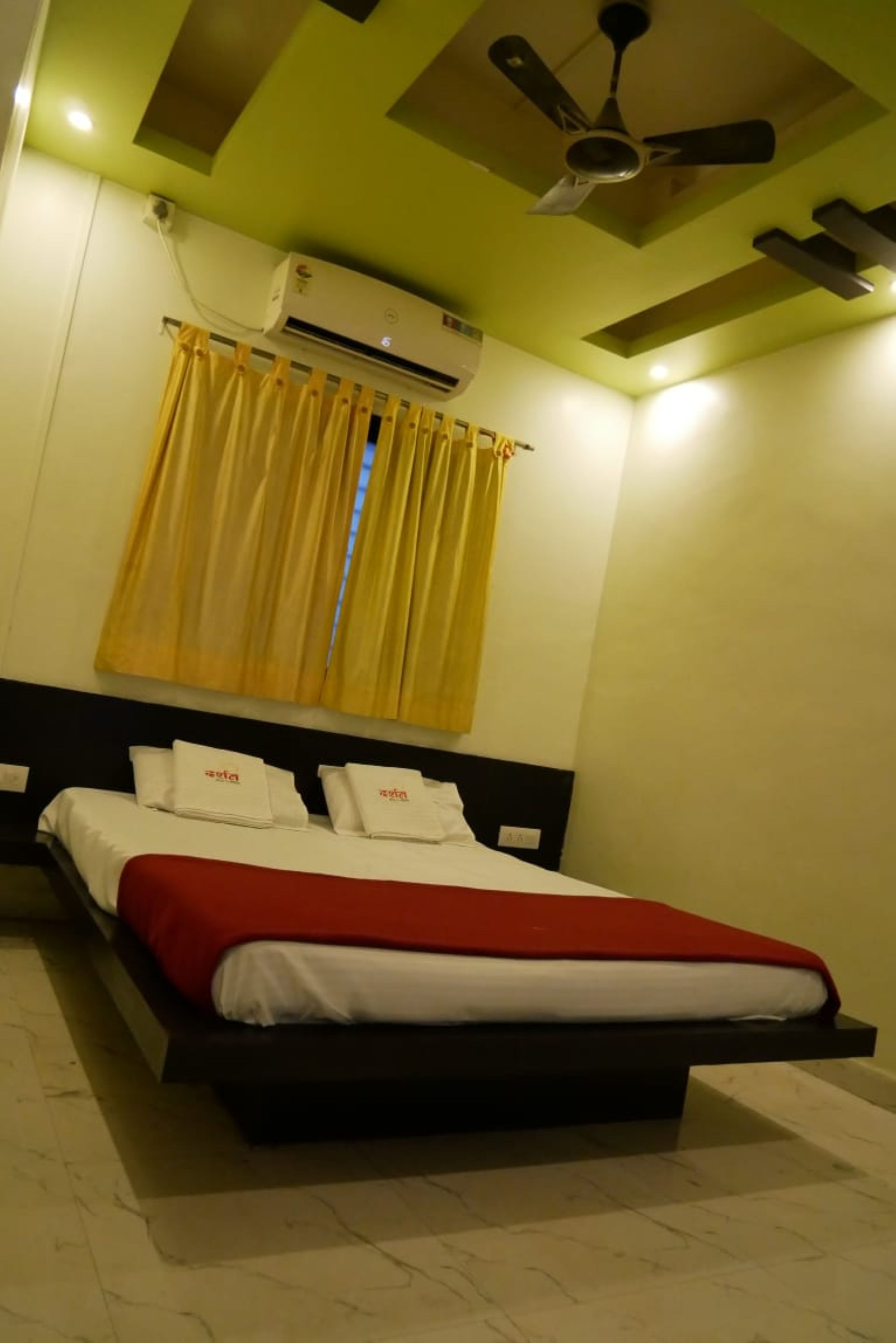Gurukrupa Darshan Hotel - Tap to explore photos