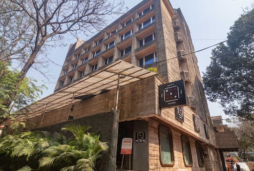 5 Star hotels information in the world: 5 Star Hotels Near Dadar Mumbai