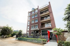 Casa Meera Hotel, Noida, Noida