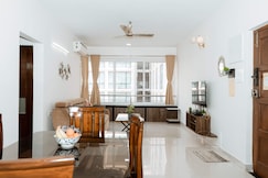 Luxury Escape by the Coast 5 Min Walk to Beach, Goa
