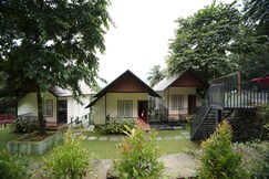 Cozy Falls - Waterfalls View Staycation, Mahe