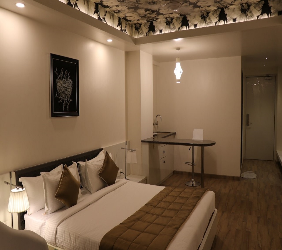 Hotel Pg Regency-Mahad - Tap to explore photos