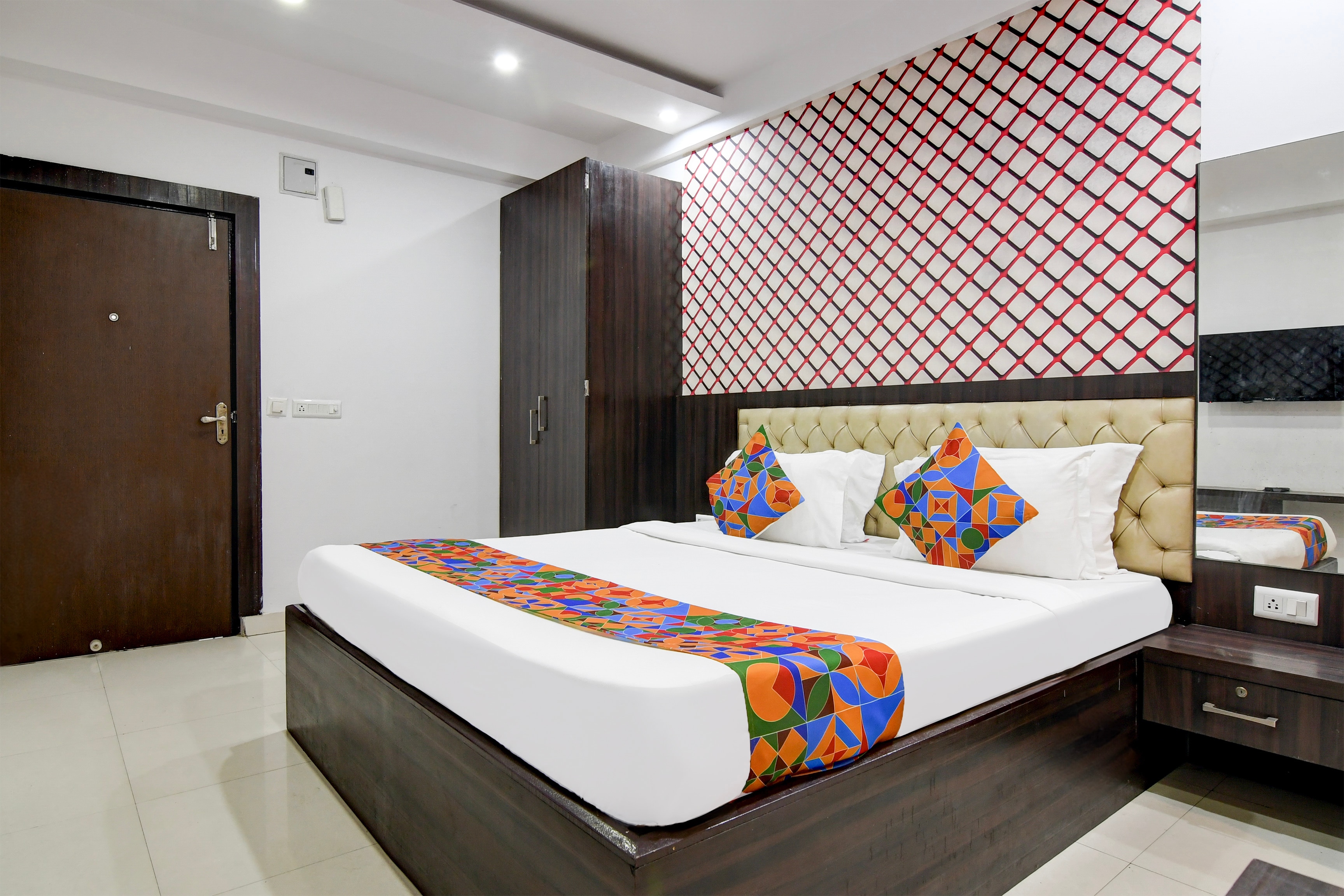 FabHotel Prime Eco Park - New Town - Tap to explore photos