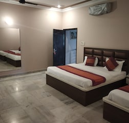Deluxe Family Suite