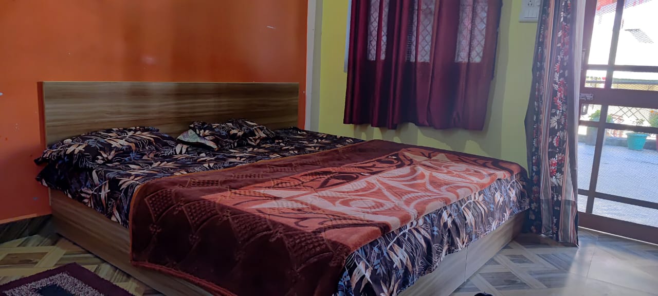 Anmol Homestay - Tap to explore photos