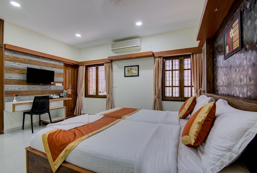 Sunshine Suites Deluxe
