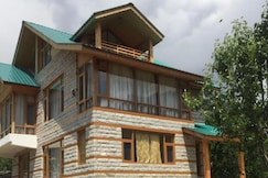 Cottage Palzey, Manali