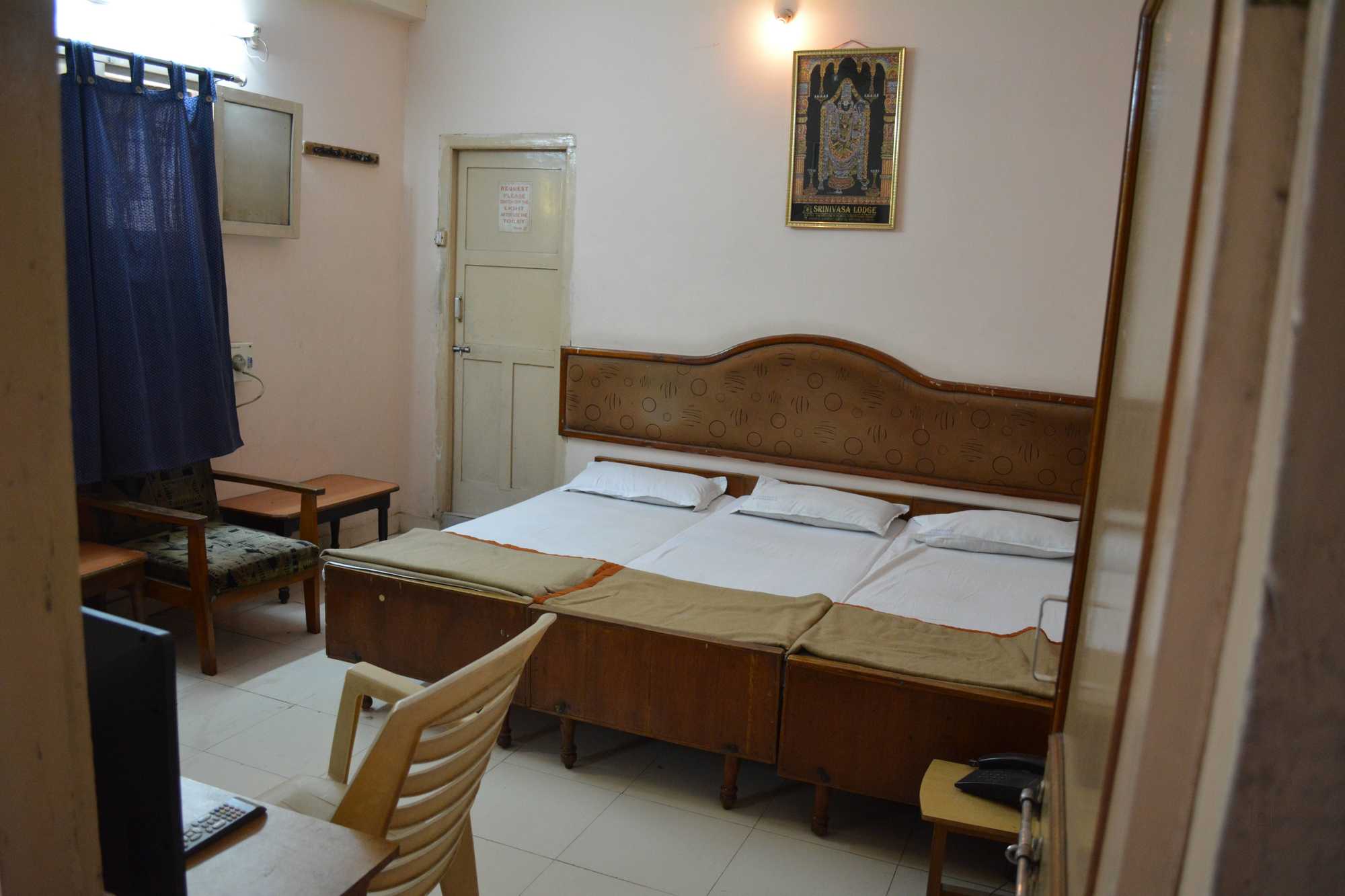 Hotel Shre Kalki - Tap to explore photos