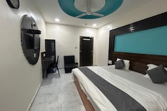 Hotel Mukund Inn SG Highway, Ahmedabad