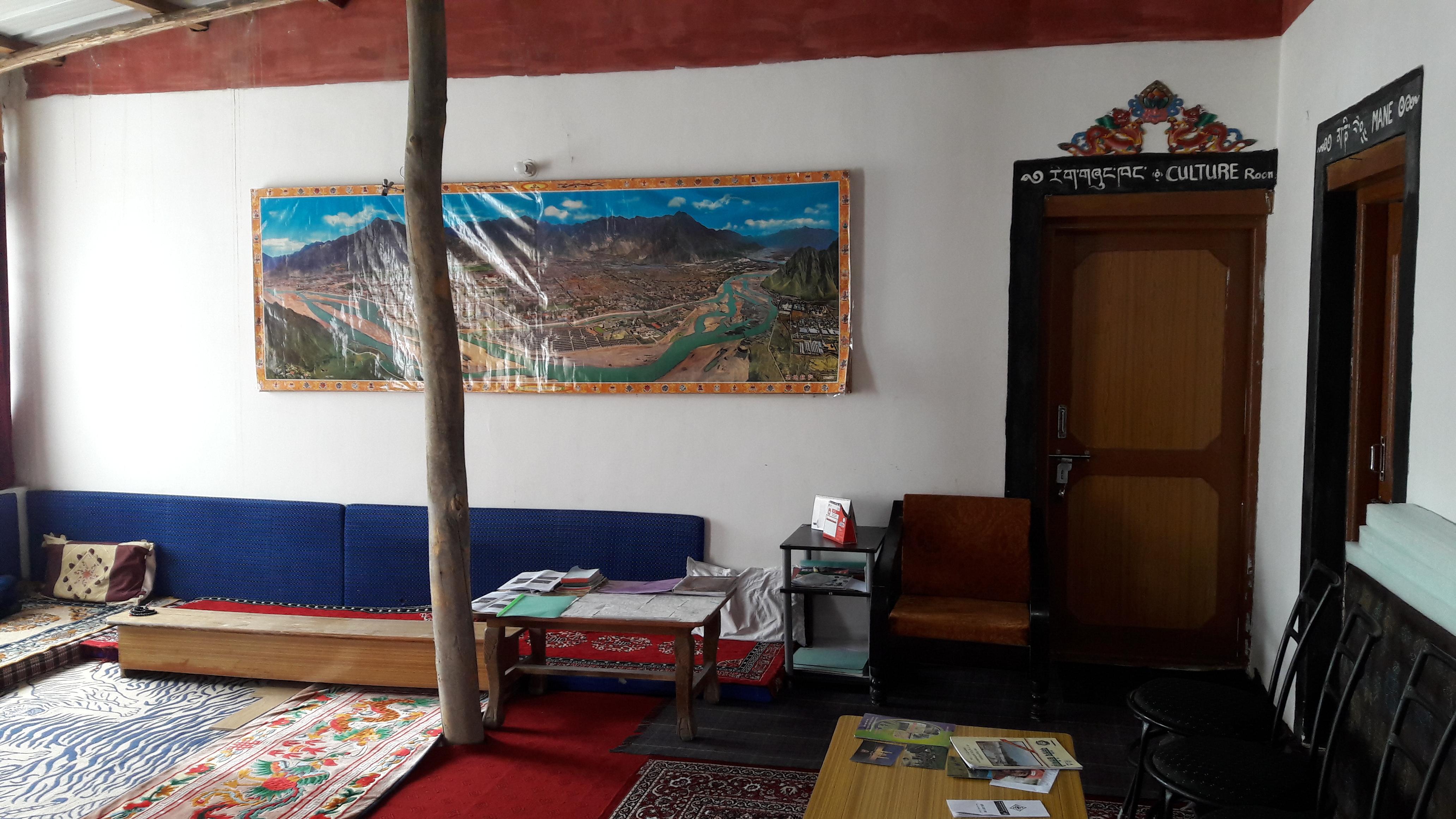 Sonam Homestay - Tap to explore photos