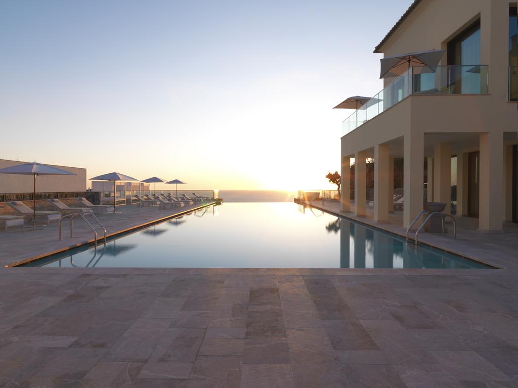 Jumeirah Mallorca - Tap to explore photos