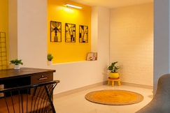 Cheerful 2BHK 1.2 km White Town 1.6 km Rock Beach - Dawn, Pondicherry