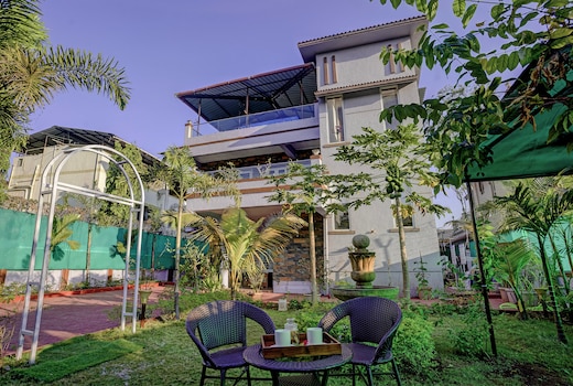 Alaya Stays Nest 4BHK villa with Pool & Gazebo