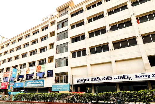 SPOT ON Srinivasa Residency