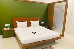 Hotel YUVRAJ, Kolhapur