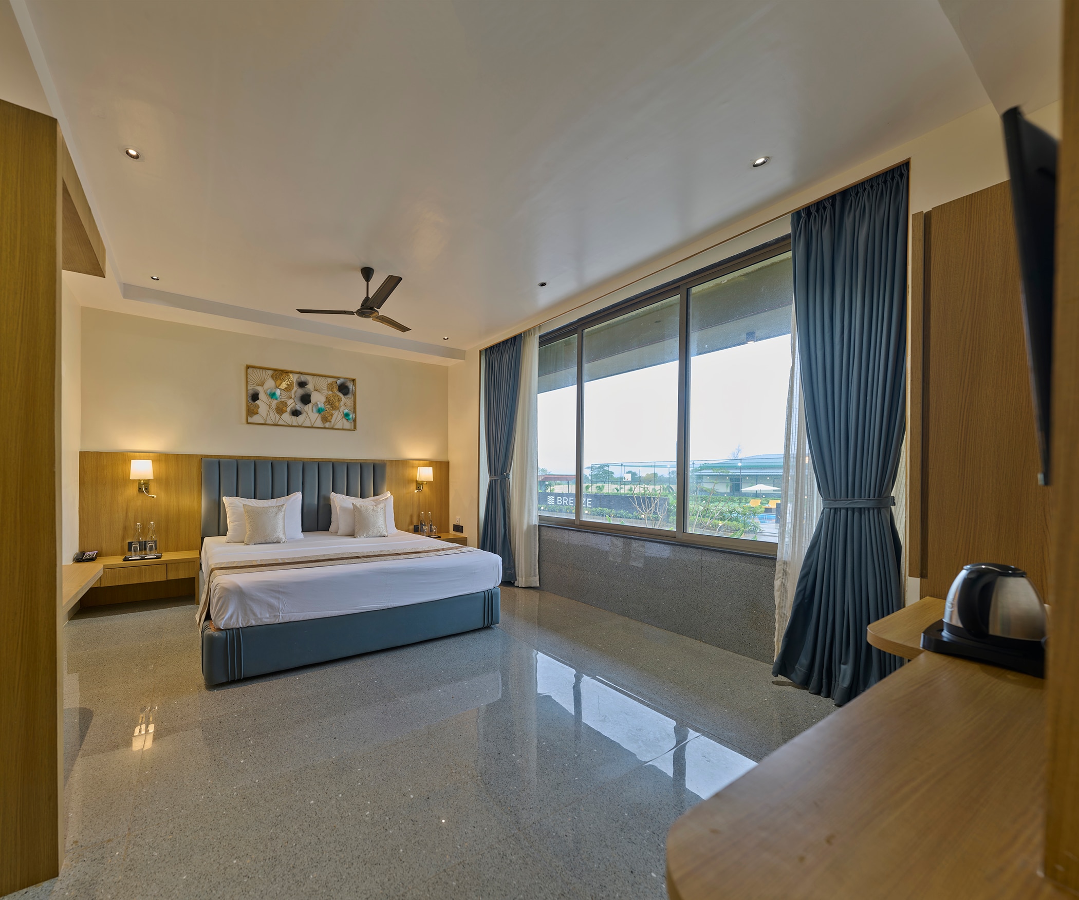 Breeze By Patron Hotels 2
