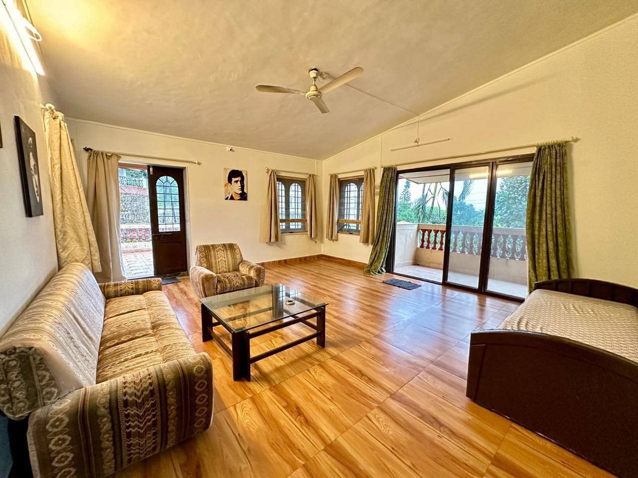 4BHK Spacious villa - Tap to explore photos