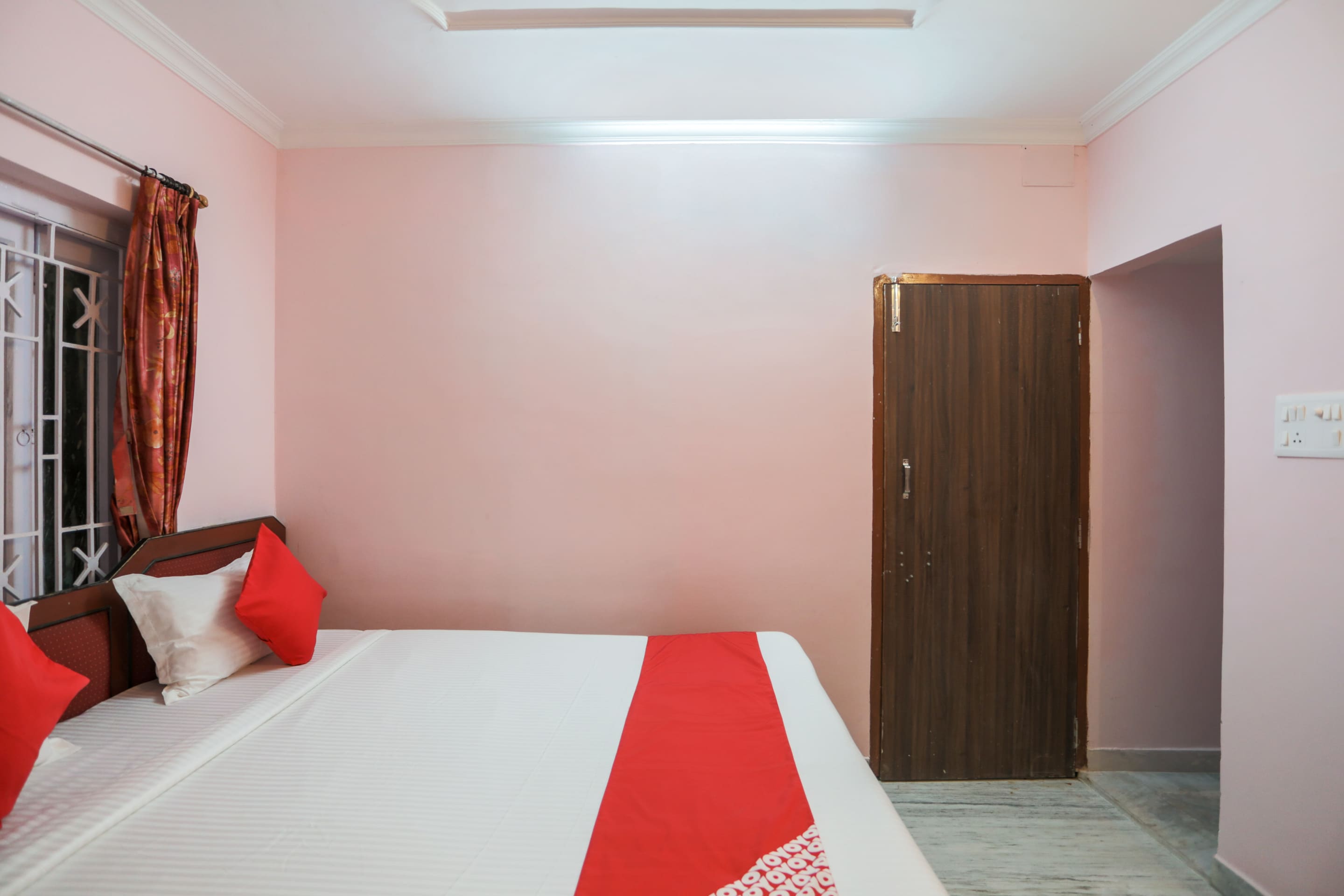 Hotel O Ma Kali Guest House Near City Centre Salt Lake - Tap to explore photos