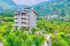 La Aero Resort (Home in Snow Mountains), Manali
