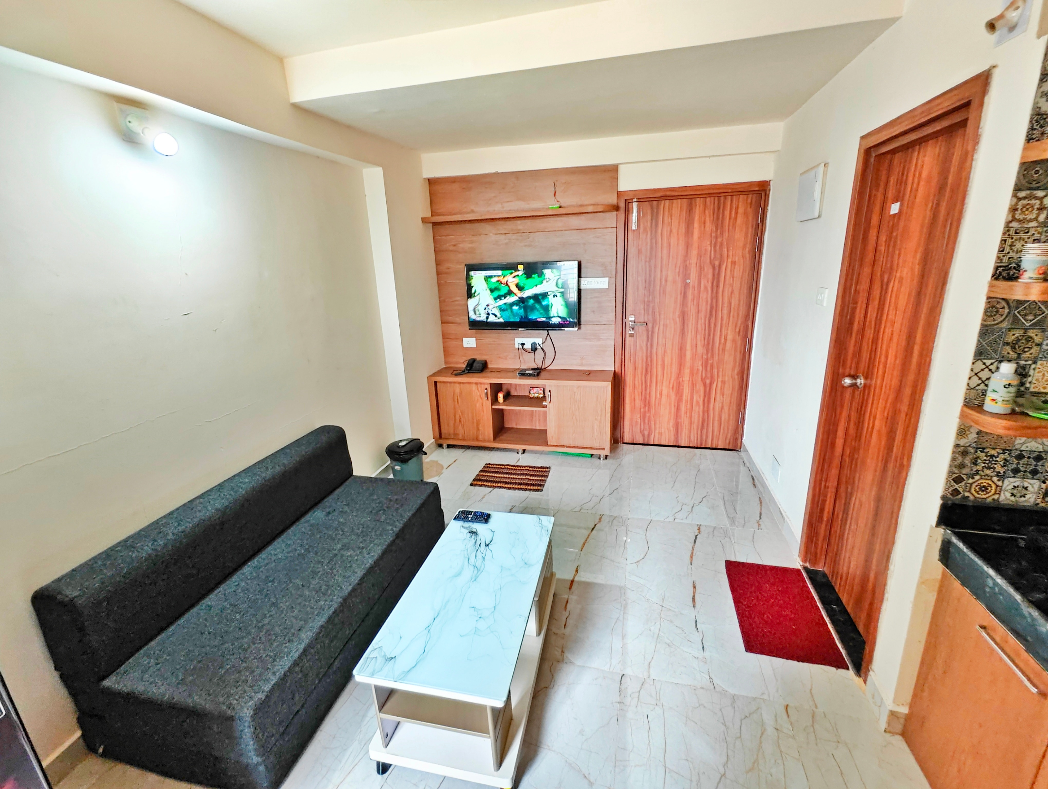 Entire 1 BHK Apartment Near Puri Beach For 4 Guest - Tap to explore photos