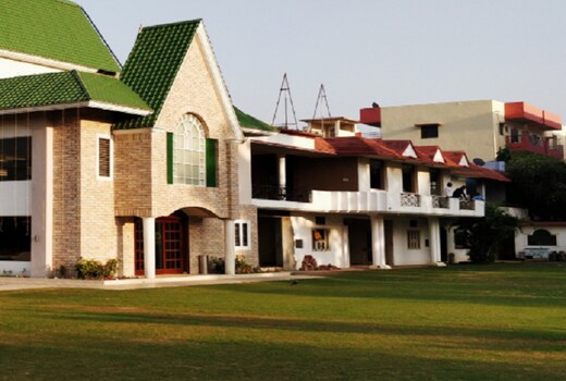 Executive Club Bareilly Resort Free Cancellation Price Address Reviews Executive Club Bareilly Resort Free Cancellation Price Address Reviews