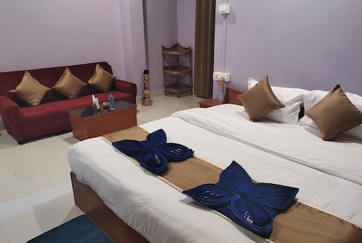 PuHoR Mansion: A Guest House