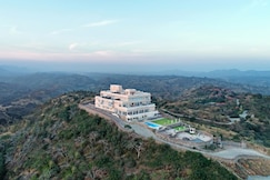 Fateh Safari Suites by Fateh Collection