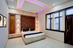 SPOT ON Shyam Niwas, Varanasi