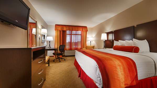 Best Western Plus Cecil Field Inn & Suites - Tap to explore photos