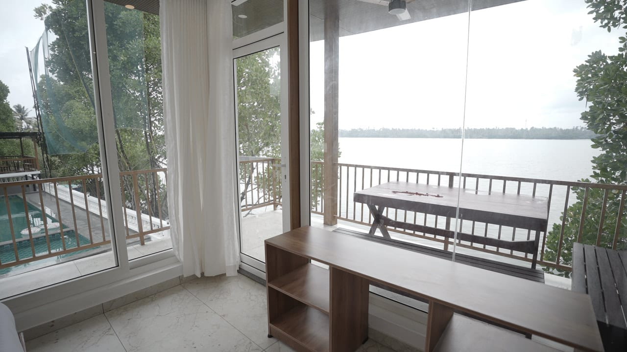Lake View Resort Cherai - Tap to explore photos