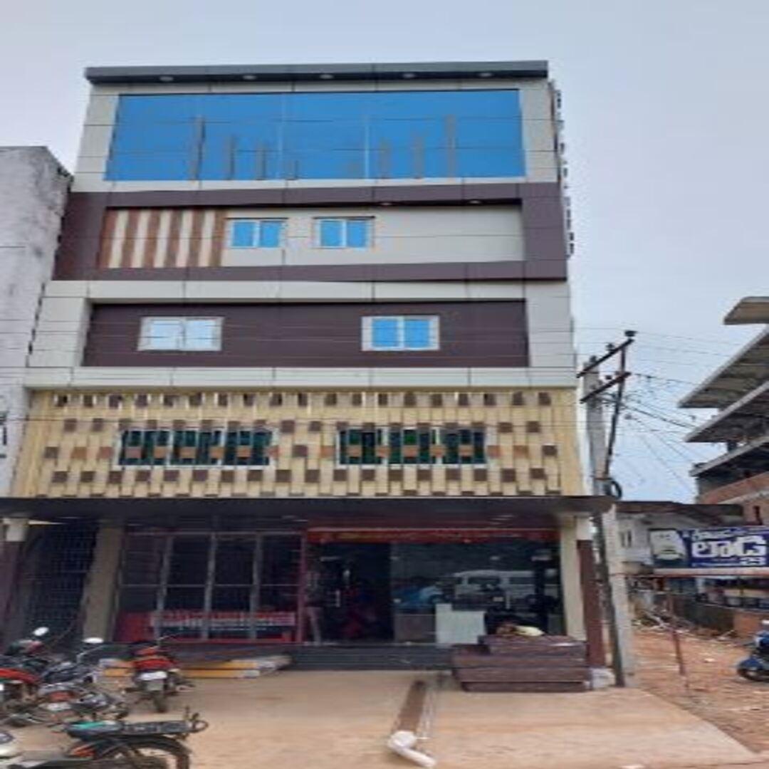 Srinivasa Lodge - Tap to explore photos