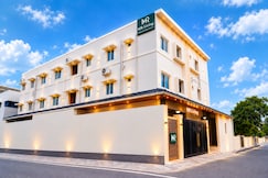 MR LIVING PREMIUM APARTMENTS, Thanjavur