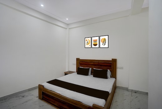 Hotel O Vrindavan Gardan & Hotel