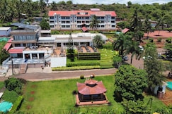 Westbay Resort & Spa, Ganpatipule, Dapoli