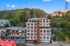 OnlyStay Luxe House Dalhousie, Dalhousie