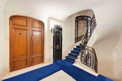 Superb Apt AC-2BR/6P St Germain-des-Pres, Paris