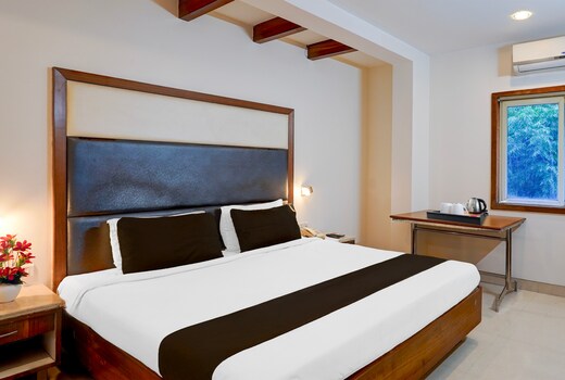 Super Townhouse Arcot Road Near Kauvery hospital